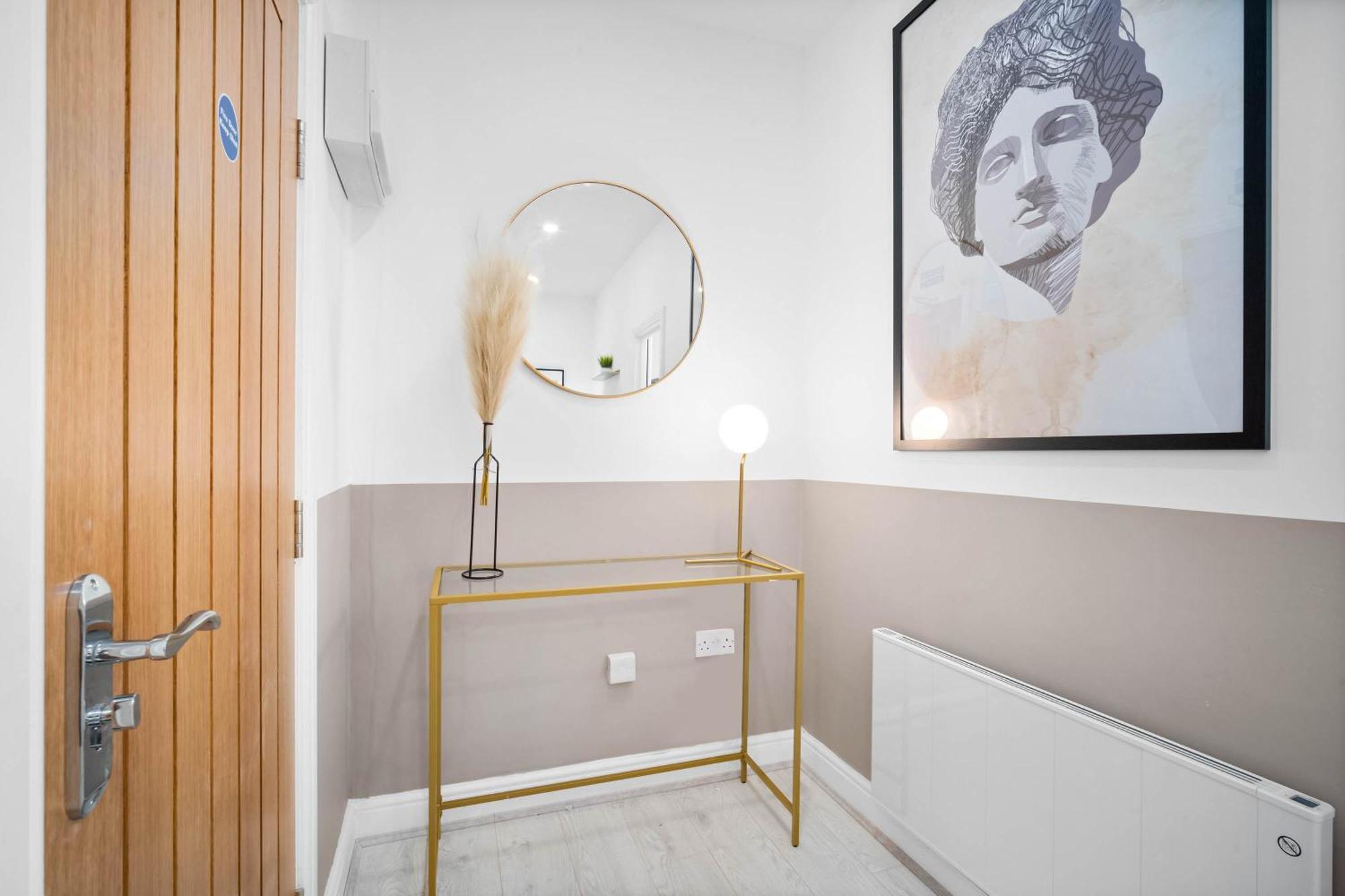 Luxury Apartment - Wifi - Smart Tv - Near City Centre - 2Mr Birmingham Rum bild