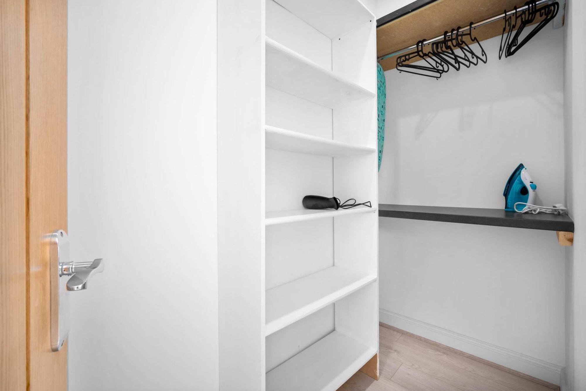 Luxury Apartment - Wifi - Smart Tv - Near City Centre - 2Mr Birmingham Rum bild